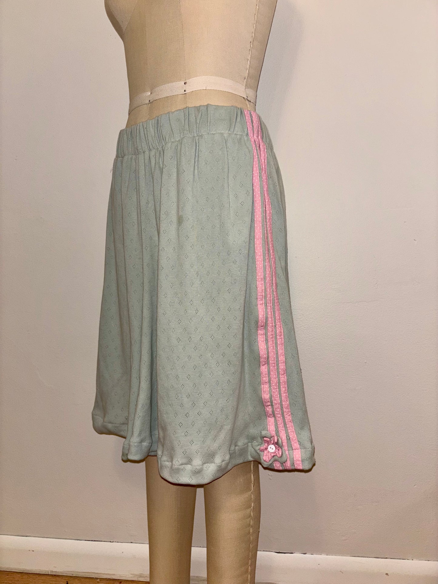 Mint Green Long Shorts L