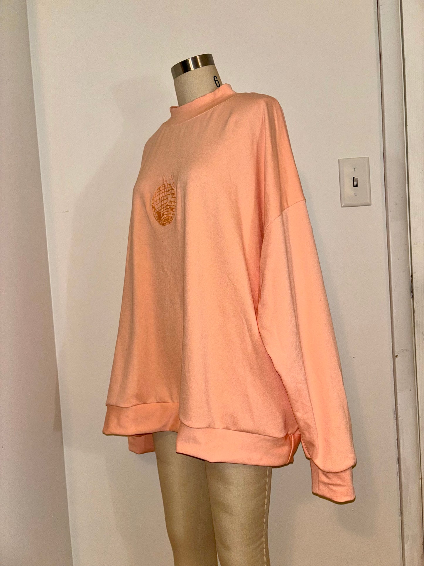 Four Months Coral Oversized Crew