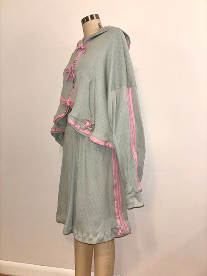 Mint Green Tie Hoodie L