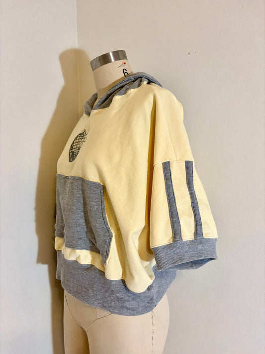 M/L Shortsleeve Hoodie