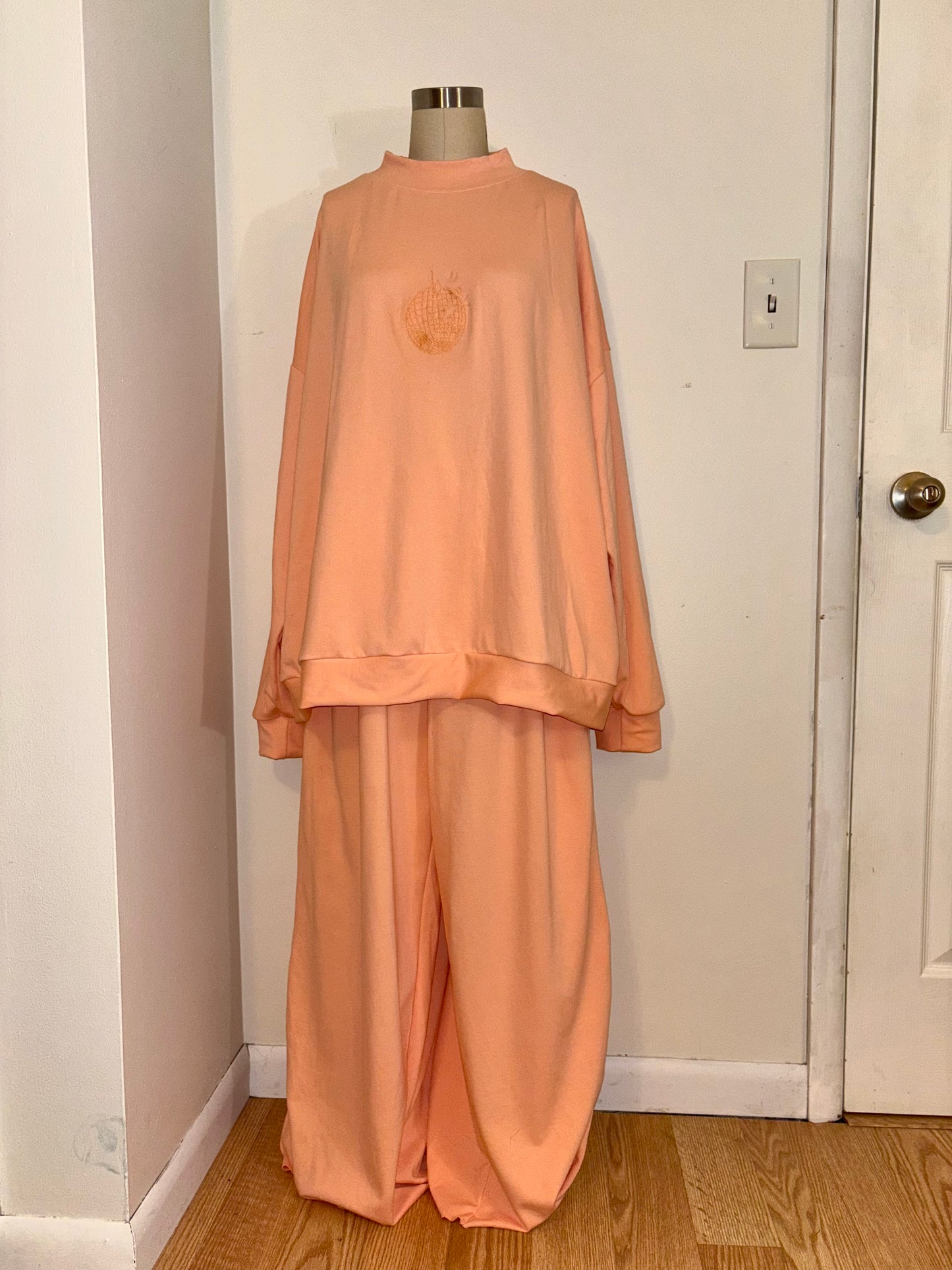 Four Months Coral Oversized Crew