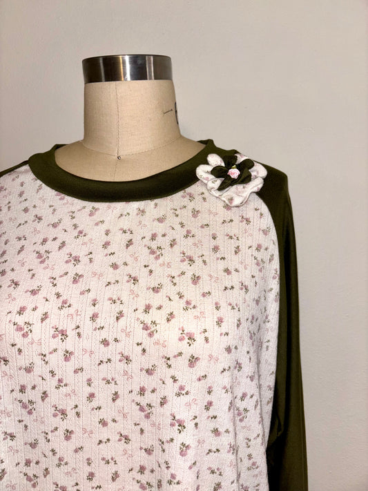 Floral Raglan Top XL