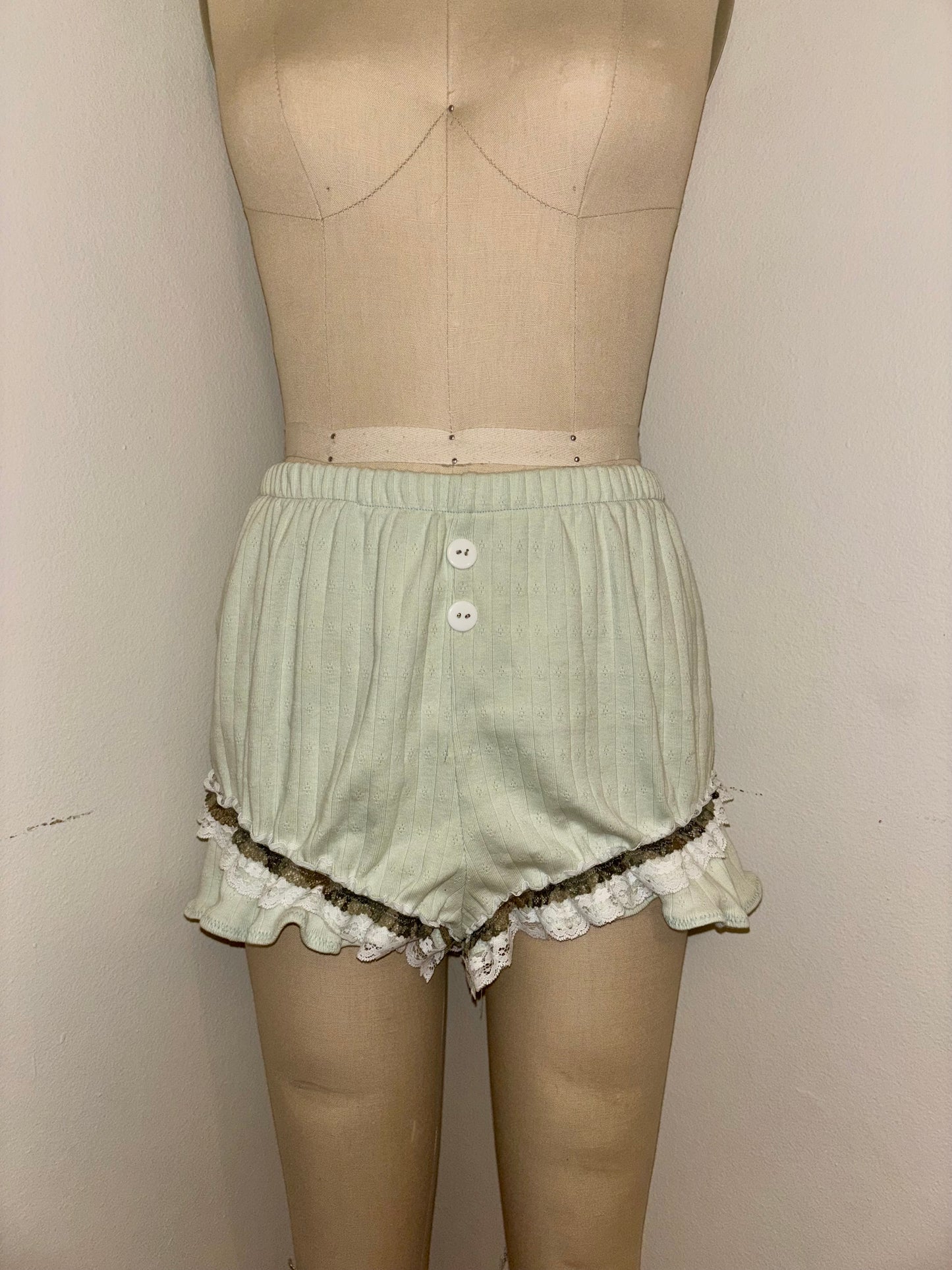 M Mint Green Cinched Shorts