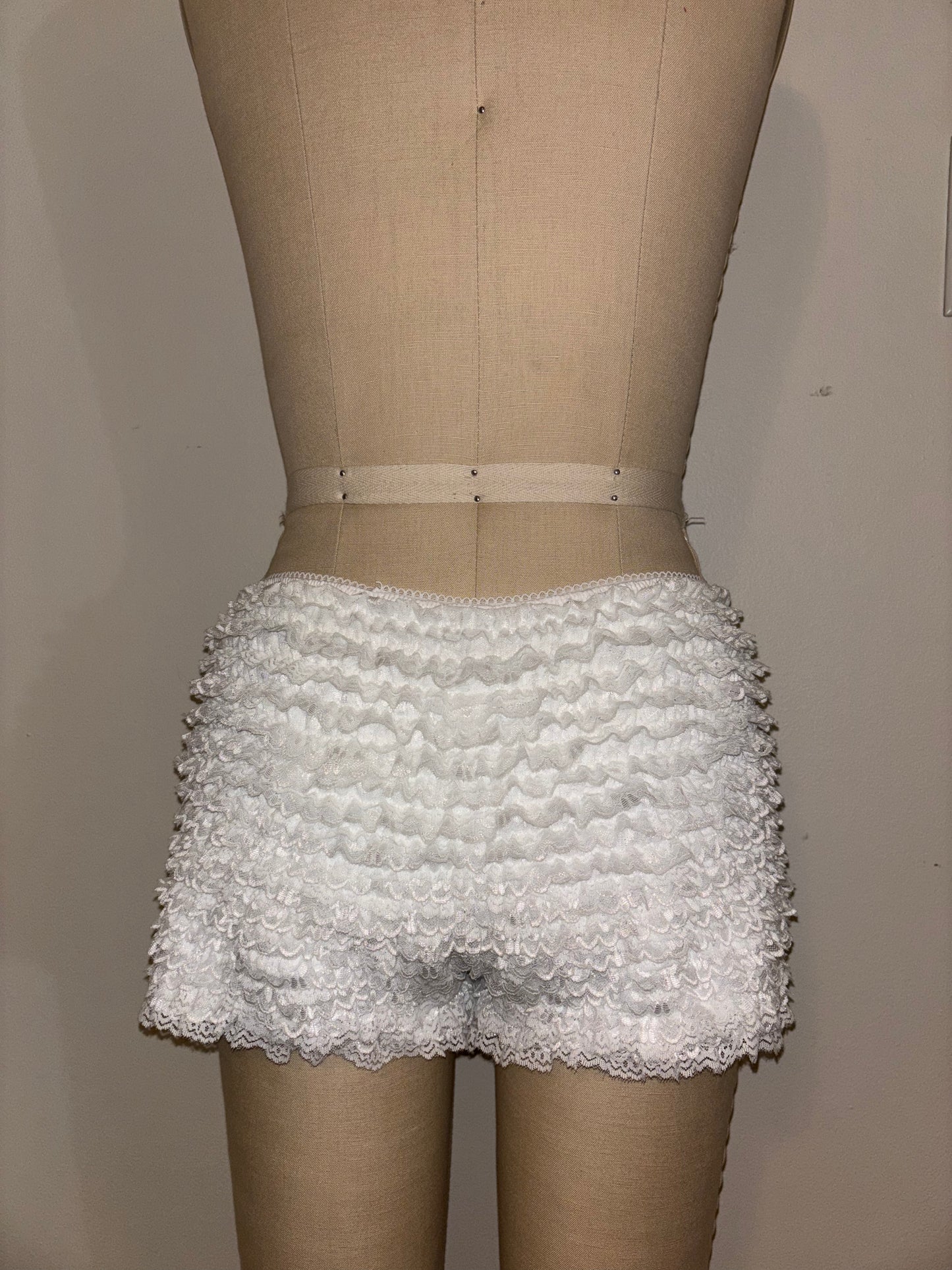 White Long Microbloomers L